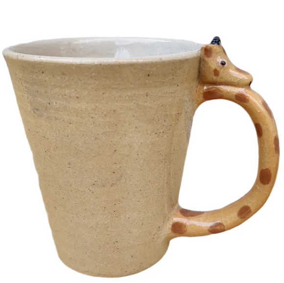 Stoneware Giraffe Mug (or Succulent Pot !) FLAW - Picture 2 of 9